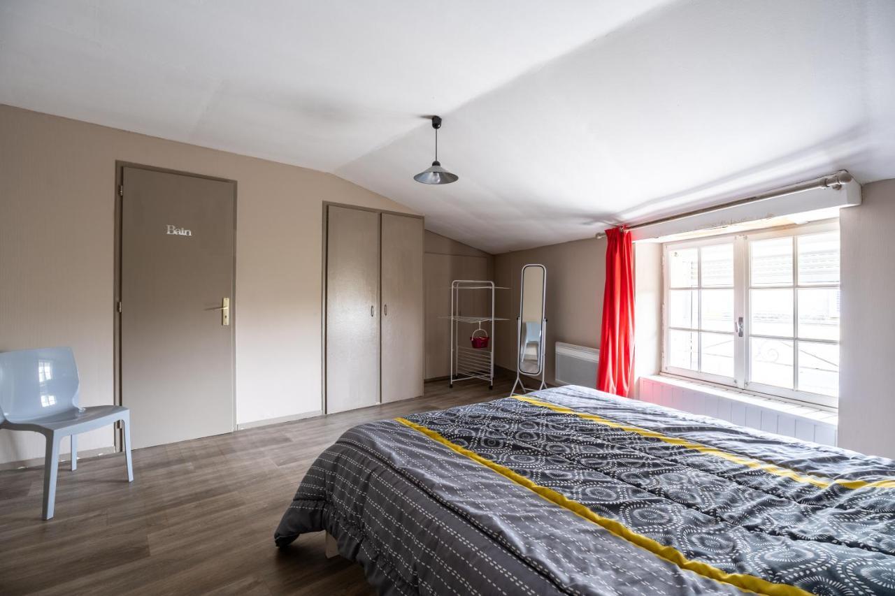 Laconciergeriejonzac, Residence Georgeon Экстерьер фото