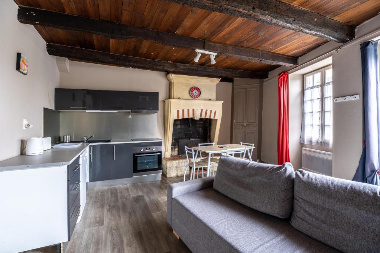 Laconciergeriejonzac, Residence Georgeon Экстерьер фото