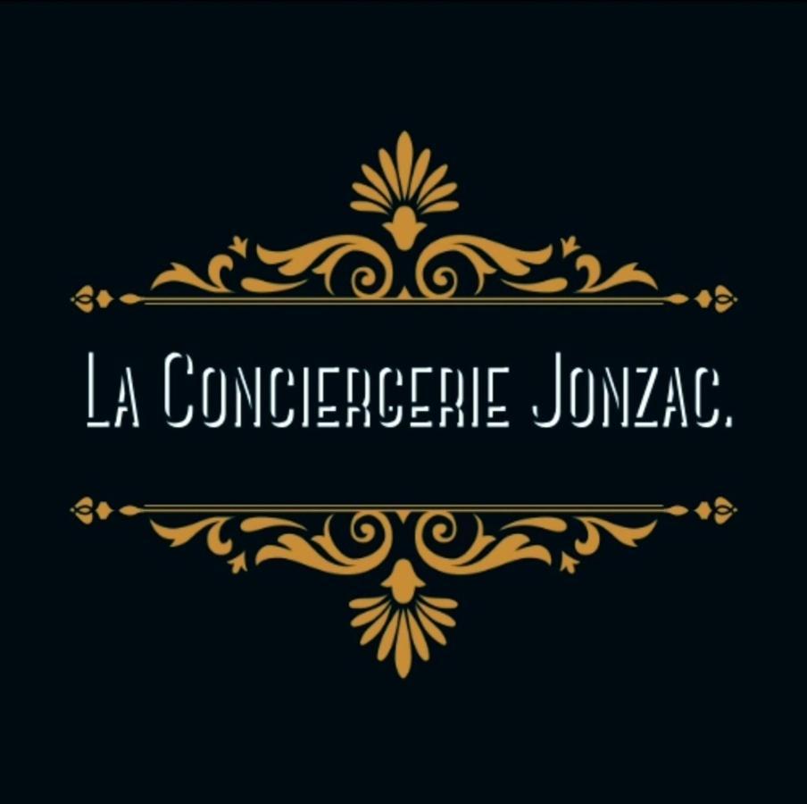 Laconciergeriejonzac, Residence Georgeon Экстерьер фото